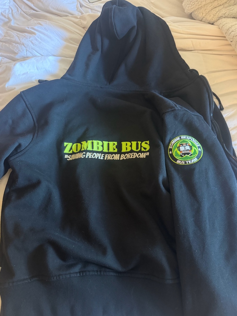 🆕 🧟‍♂️ Super Soft Fleece Zombie Bus Novely Hoodie Embroidered ~ black neon green